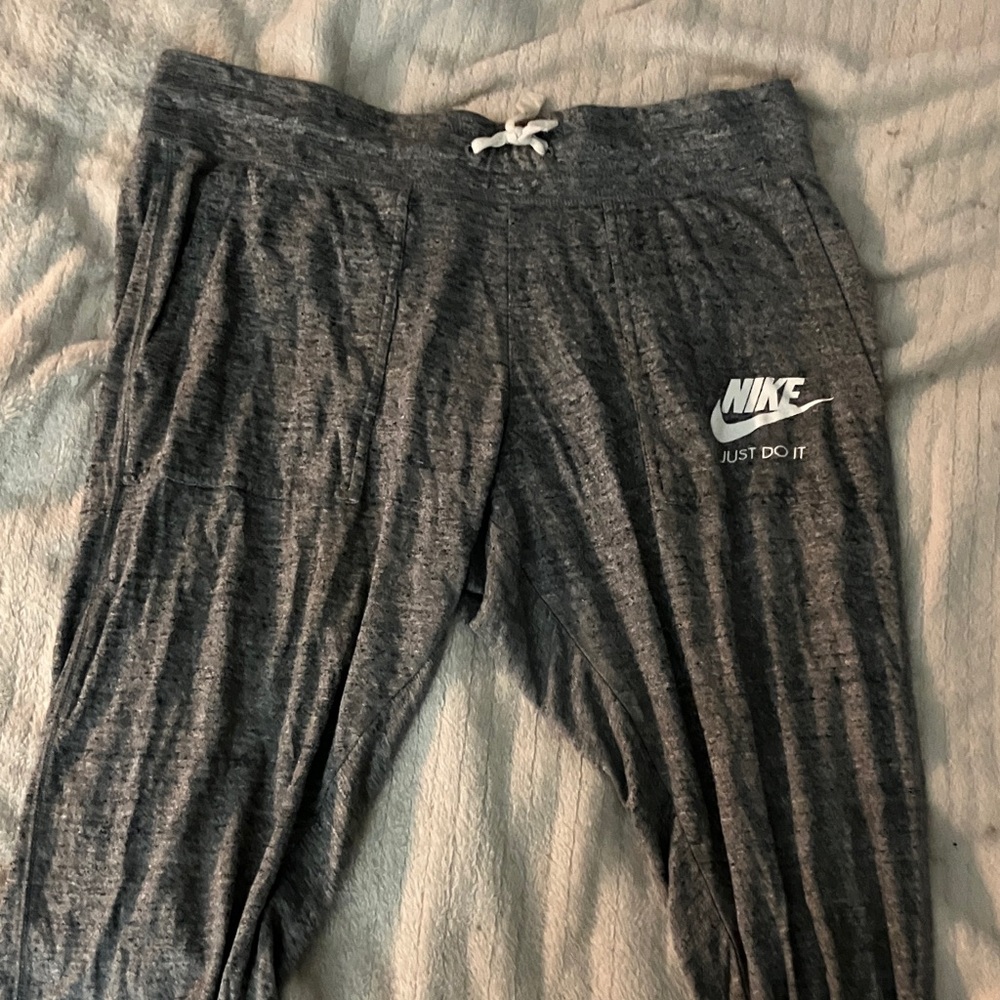 Nike Kids Charcoal Gray Sweatpants